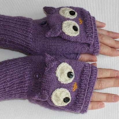 Twit twoo: Owl flip top mitts