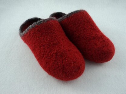 Women's Scuff Slippers Felted Knit Pattern