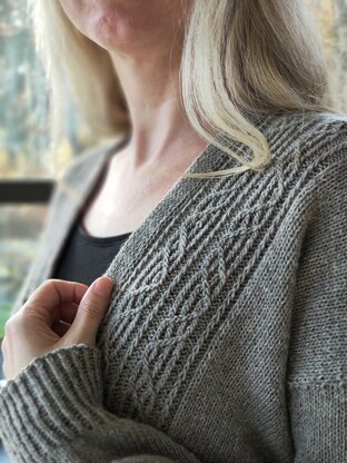 Akina Cardigan