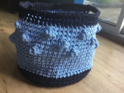 Tidy up storage basket