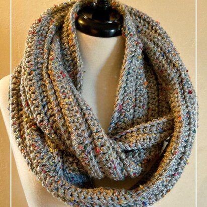 Chunky Tweed Infinity Scarf Beginner