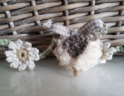 Spring Sheep Bunting