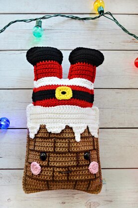 Chimney Santa Kawaii Cuddler™