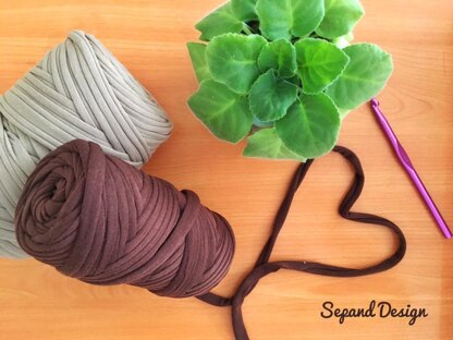 Recycled (t-shirt) yarn basket container-110