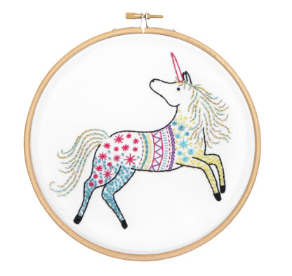 Hawthorn Handmade Unicorn Contemporary Printed Embroidery Kit - 15 x 15cm / 5.9 x 5.9in
