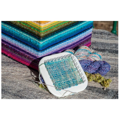 Weave a Tapestry Bag on a Cardboard Box - IP- Winter 2026