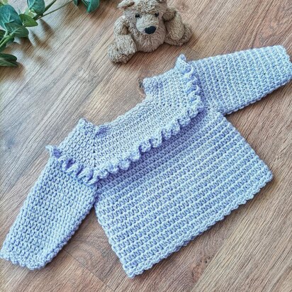 Ruffles sweater