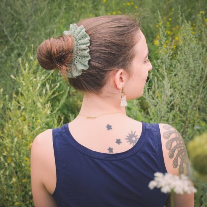 Petal Scrunchie
