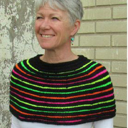 Neon Shoulder Cowl in Plymouth Encore Worsted - F503