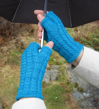 Bamboo Thicket mitts