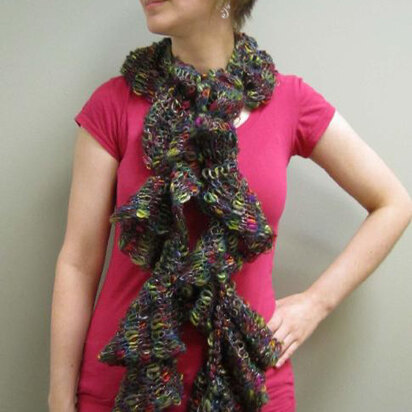 Scarf in Plymouth Yarn Scandalicious - F415 - Downloadable PDF