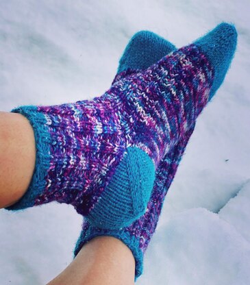 Basic Ribbed Toe-Up Sock Recipe for Worsted Weight