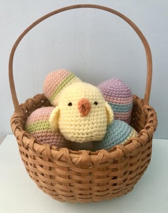 Crochet Reversible Easter Egg and Chick Pattern