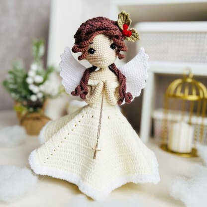 Crochet doll angel, amigurumi Christmas angel, crochet doll with clothes, Winter Angel