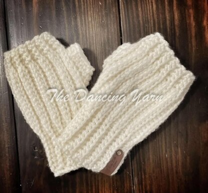 The Wedgewood Fingerless Gloves