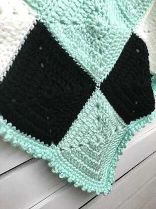 Bella Square Blanket