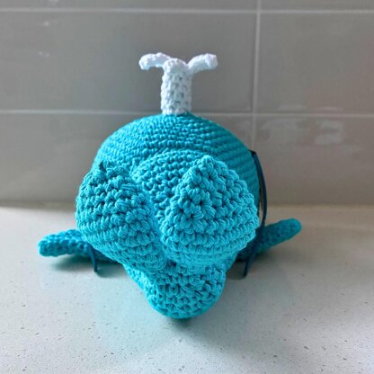BLUE WHALE GLASSES HOLDER