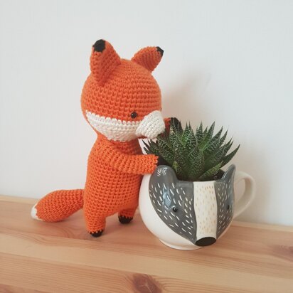 Fergus the fiery fox crochet pattern