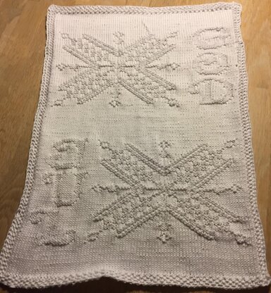 Nr. 322 – 19 – 9. Christmas Snowflake guest towel