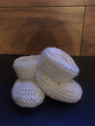 Knitted Baby Booties in Novita Baby Wool - 35 - Downloadable PDF