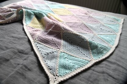 Diamant Baby Blanket