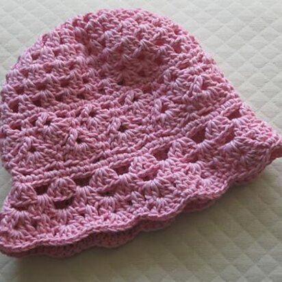 Scalloped Baby Hat Crochet Pattern