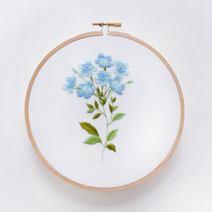Tamar Blue Plumbago  Printed Embroidery Kit - 6in