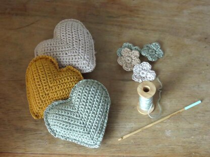 Little Crochet Hearts