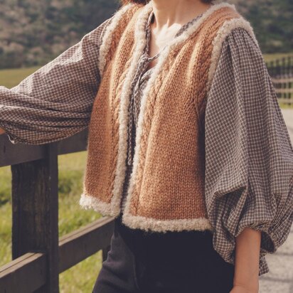 Fluffy Border Vest