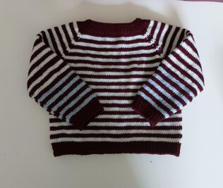 Jogless flax baby sweater