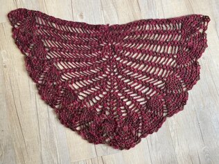 Pineapple Shawl