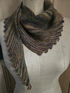 Hitchhiker Shawlette