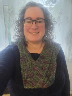 Pressed Flowers Cowl