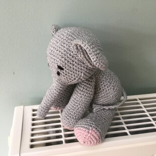 Little Ellie