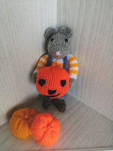 Pip the Halloween mouse