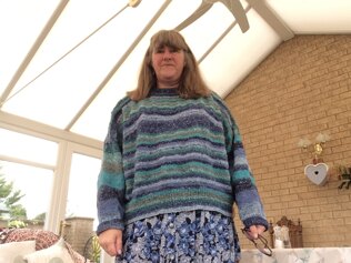Cropped cozy jumper