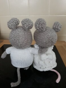 Wedding mice