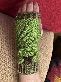 Mens Christmas tree / Gardening wrist warmers / fingerless gloves