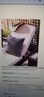 Diagonal pattern Cushion