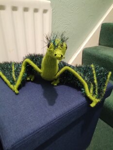Tinsel dragon