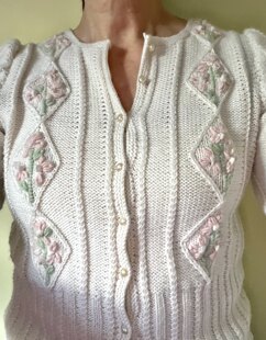 Retro style cardigan