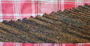 Hitchhiker Shawlette