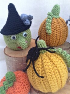 Pumpkins and Witch Choc Orange Cosies