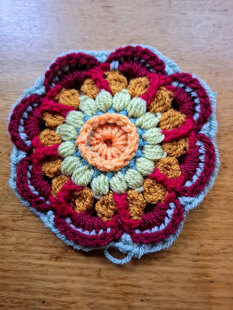 Thingie-ma-bob Blanket 2025