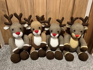 Reindeer (Knit a Teddy)