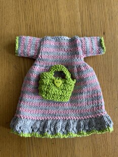 A dress for Miss Polly