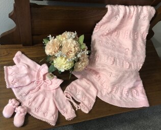 "Heirloom Set" - Booties Knitting Pattern For Babies in Paintbox Yarns Baby DK