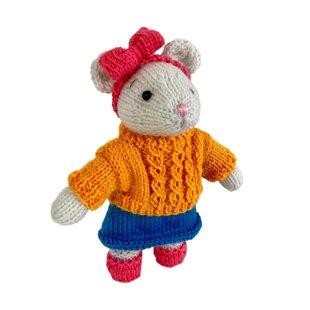Hazel the Dormouse Toy in Winter Outfit