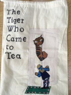 The tiger who cam to tea