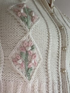 Retro style cardigan